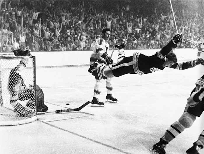1970-Bobby-Orr-nhl-100.jpg